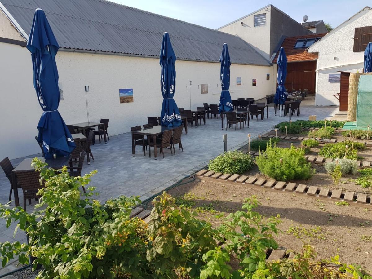 Gaestehaus Lokalaugenschein Podersdorf am See Exterior photo