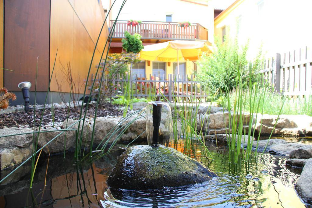 Gaestehaus Lokalaugenschein Podersdorf am See Exterior photo